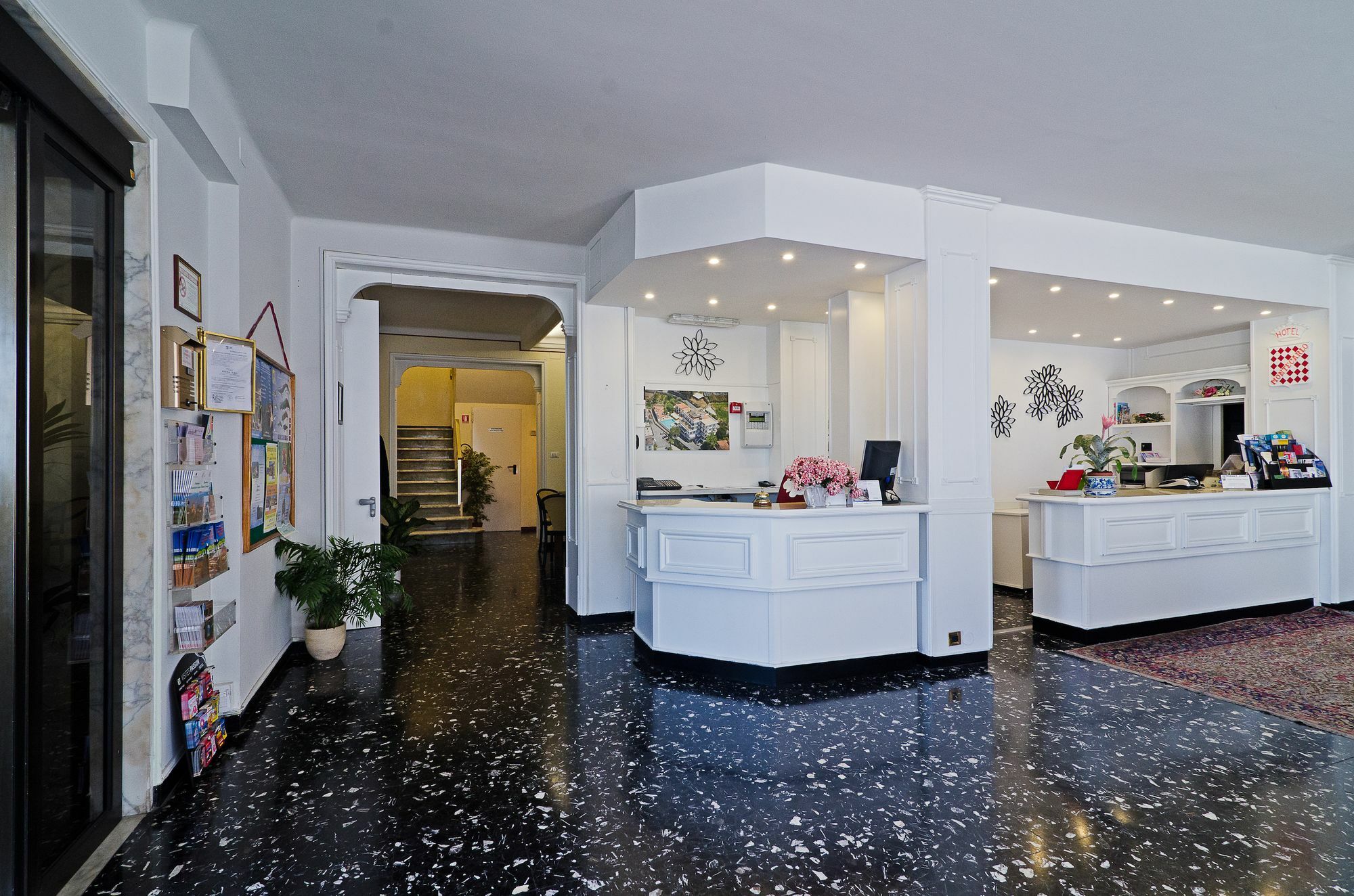 Hotel Ariston Montecarlo Sanremo Exterior foto